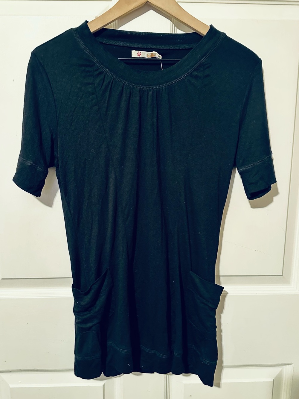 Tulle | Top | Tulle Black Short-Sleeve Tee with Front Pockets